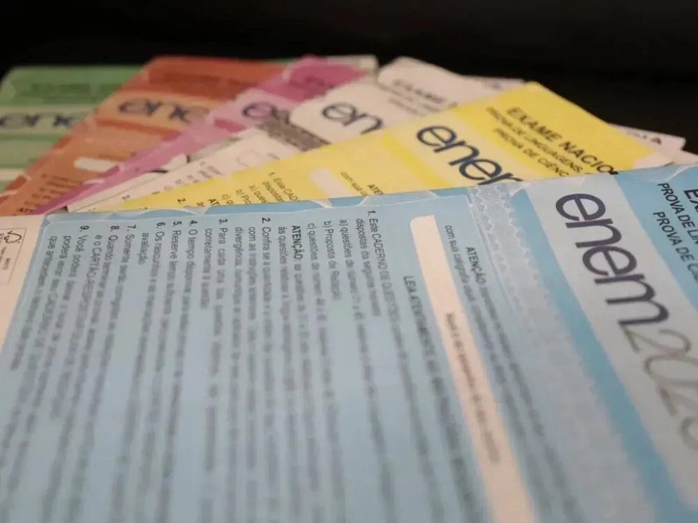 Cadernos de provas do Enem 2025 (Foto: Ângelo Miguel/MEC)